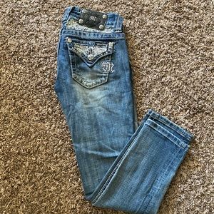 Miss me cuffed Capri size 23